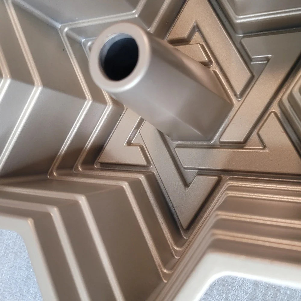 Williams Sonoma Star of David Bundt Cake Pan Nordic Ware‎ Gold Bakeware